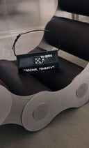 <p>Pentru <em>ea</em></p>
